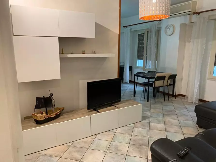 Immagine 8 di Appartamento in vendita  in Via Damaso Cerquetti, 3 a Roma