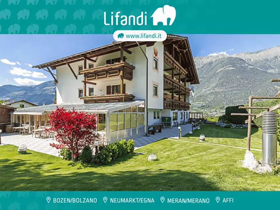 Immagine 1 di Hotel in vendita  in Hofergasse a Laces .Latsch.