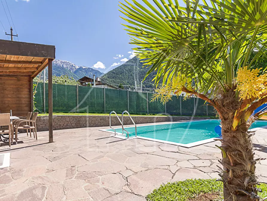 Immagine 2 di Hotel in vendita  in Hofergasse a Laces .Latsch.