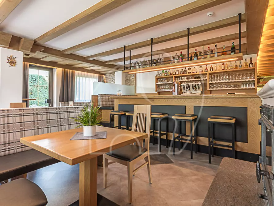 Immagine 4 di Hotel in vendita  in Hofergasse a Laces .Latsch.