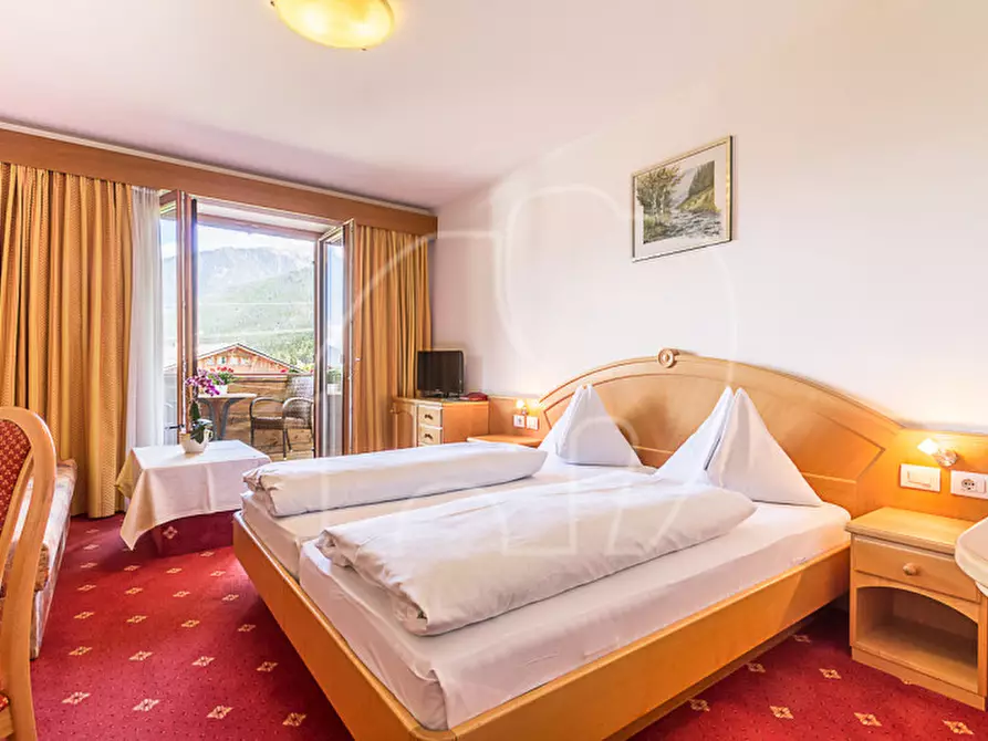 Immagine 7 di Hotel in vendita  in Hofergasse a Laces .Latsch.