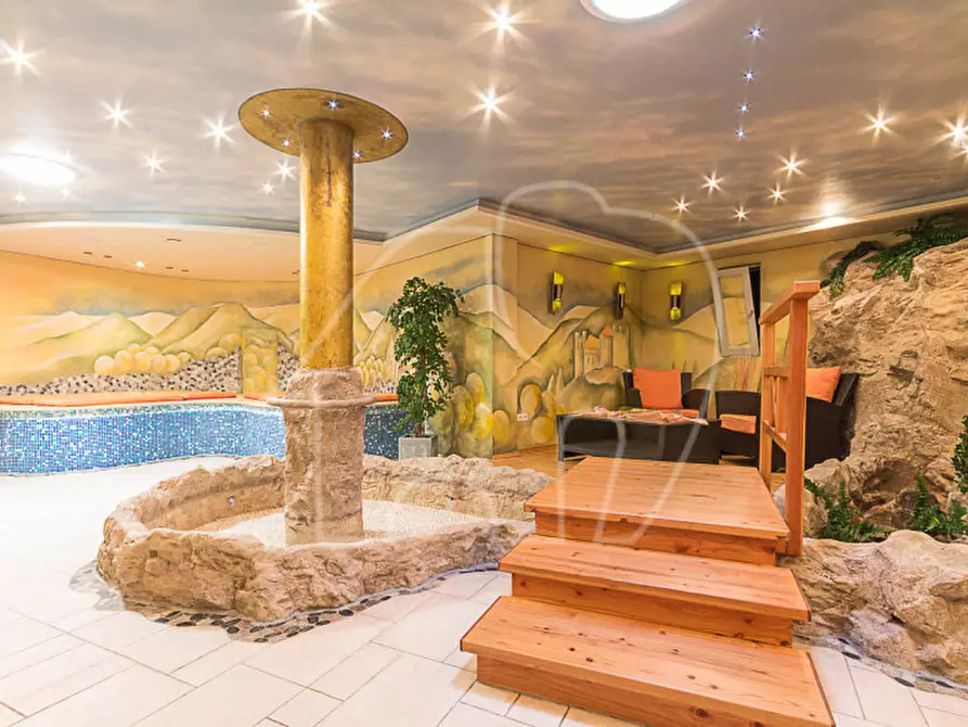 Immagine 11 di Hotel in vendita  in Hofergasse a Laces .Latsch.