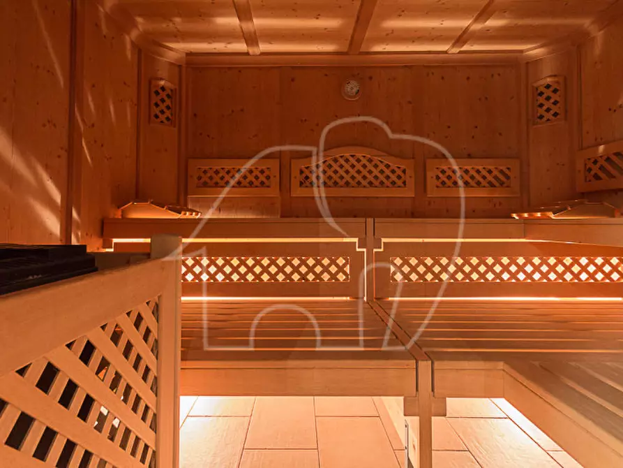 Immagine 12 di Hotel in vendita  in Hofergasse a Laces .Latsch.