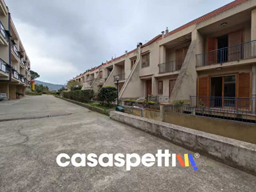 Immagine 3 di Villetta a schiera in vendita  in Via Vallelunga, 222 a Reggio Di Calabria