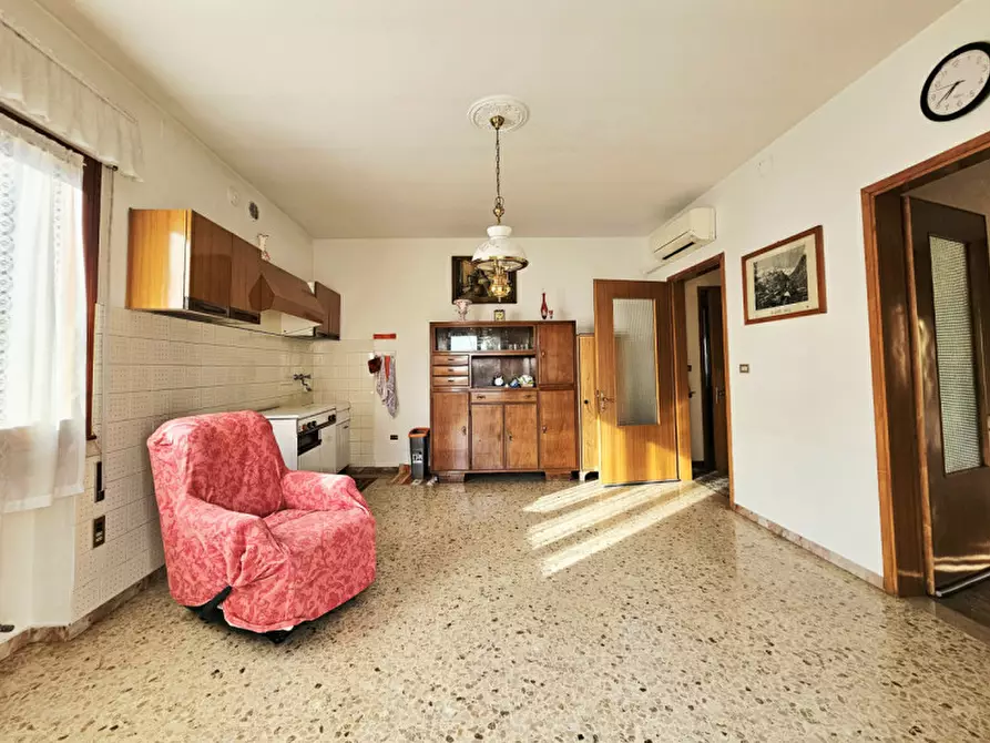 Immagine 4 di Casa indipendente in vendita  in Via Cima da Conegliano a Este