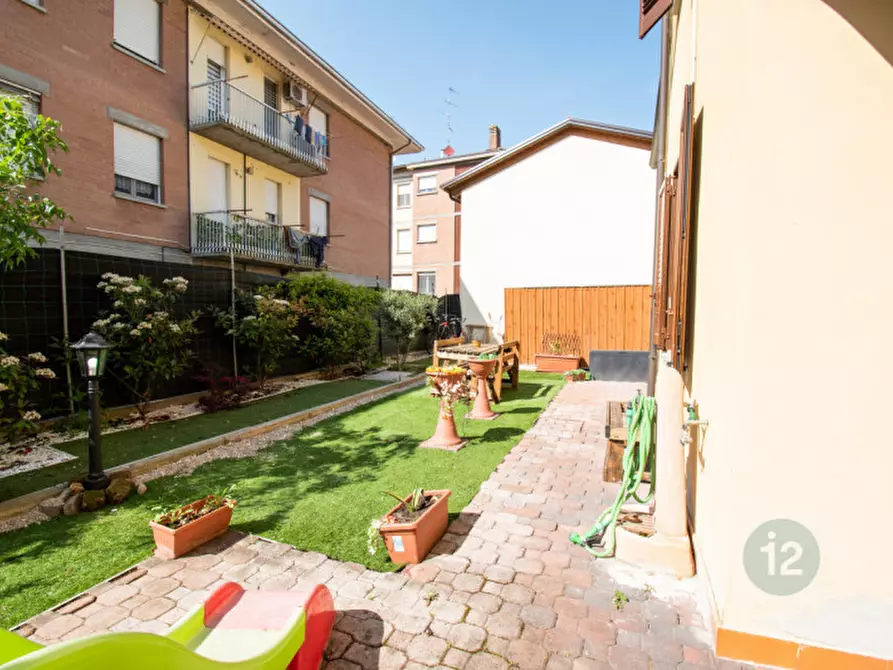 Immagine 26 di Villetta a schiera in vendita  in via Gramsci 10 a Campagnola Emilia