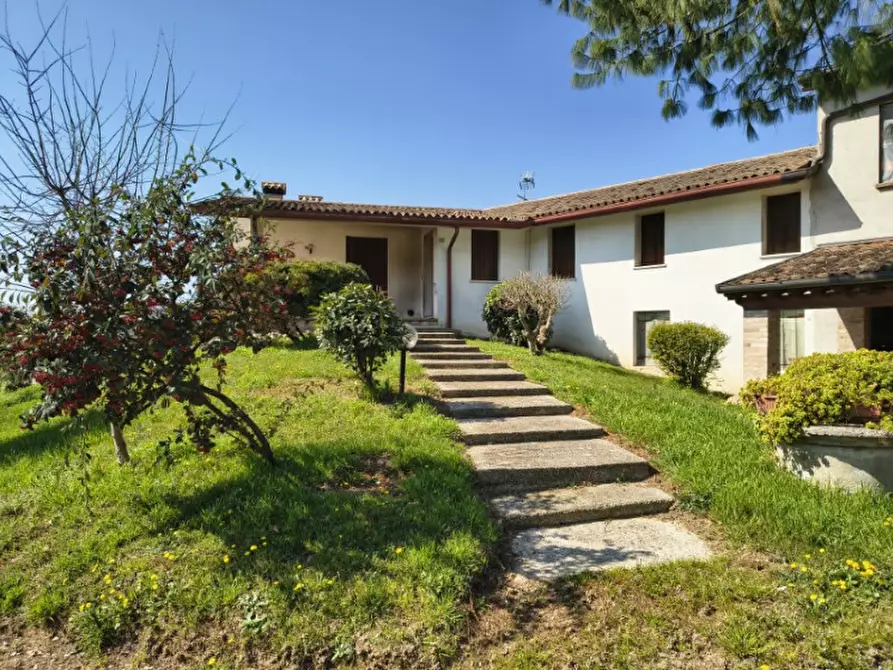 Immagine 2 di Casa bifamiliare in vendita  in carbonara a Rovolon