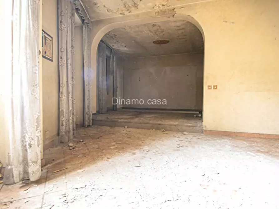 Immagine 1 di Casa indipendente in vendita  in Piazza San Domenico a Prato