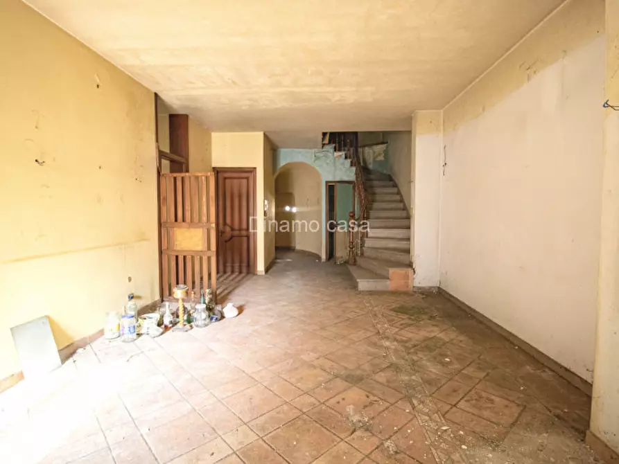 Immagine 4 di Casa indipendente in vendita  in Piazza San Domenico a Prato