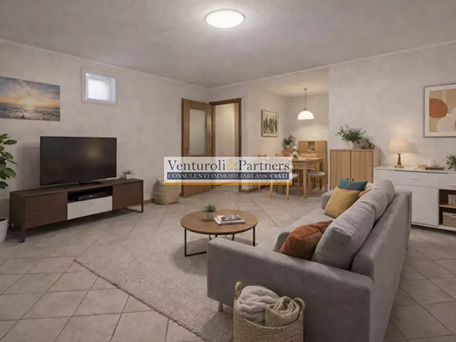 Immagine 2 di Villetta a schiera in vendita  in Via Silvio Pellico a Desenzano Del Garda