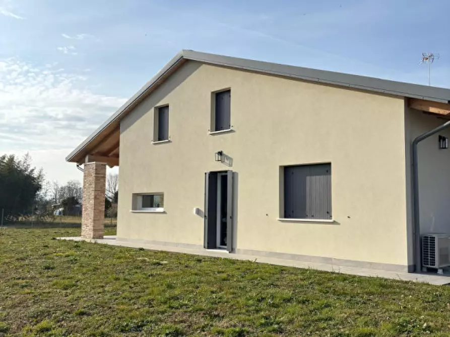 Immagine 1 di Casa indipendente in vendita  a Scorzè