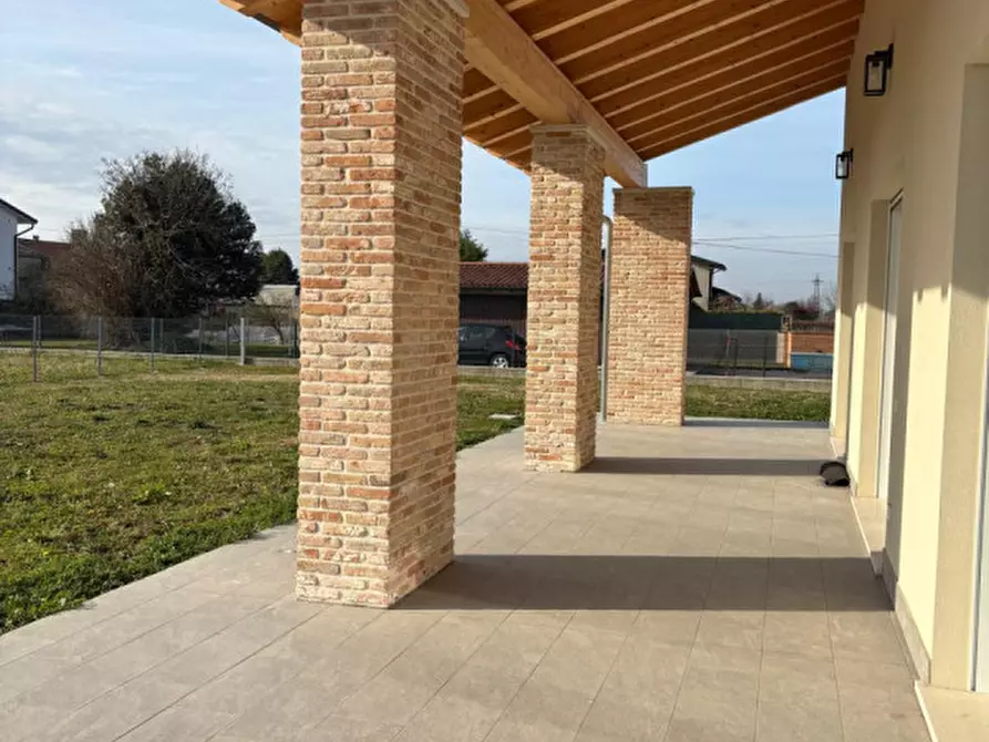 Immagine 2 di Casa indipendente in vendita  a Scorzè