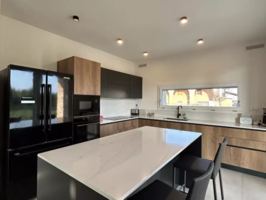 Immagine 8 di Casa indipendente in vendita  a Scorzè