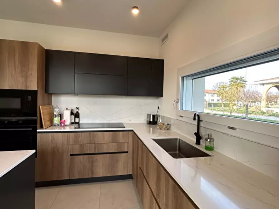 Immagine 12 di Casa indipendente in vendita  a Scorzè