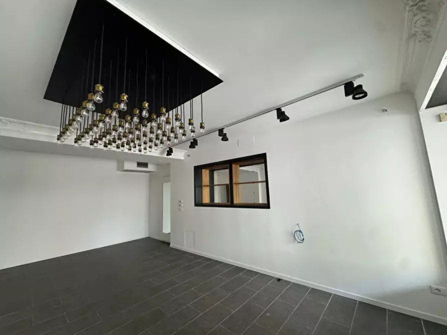 Immagine 6 di Negozio in affitto  in via giacomo matteotti a Este