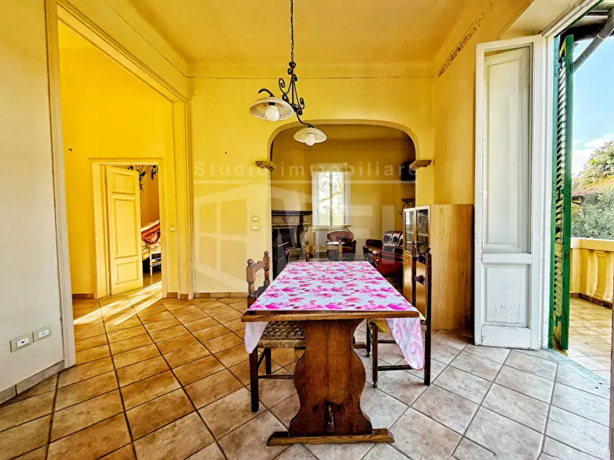 Immagine 5 di Appartamento in vendita  in Via Tina di Lorenzo a Livorno