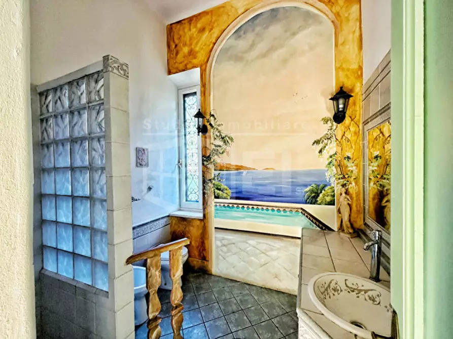 Immagine 20 di Appartamento in vendita  in Via Tina di Lorenzo a Livorno