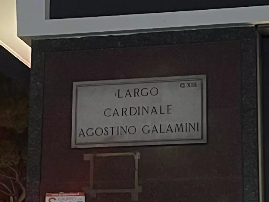 Immagine 7 di Garage in affitto  in Via Gregorio Settimo a Roma
