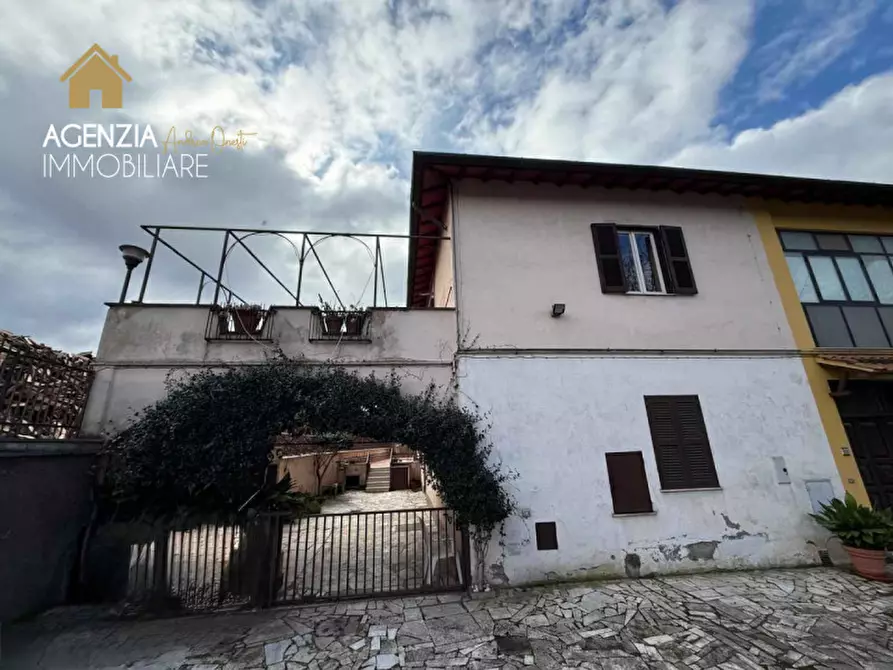 Immagine 3 di Appartamento in vendita  in VIA DI FRASCATI 225 a Rocca Di Papa