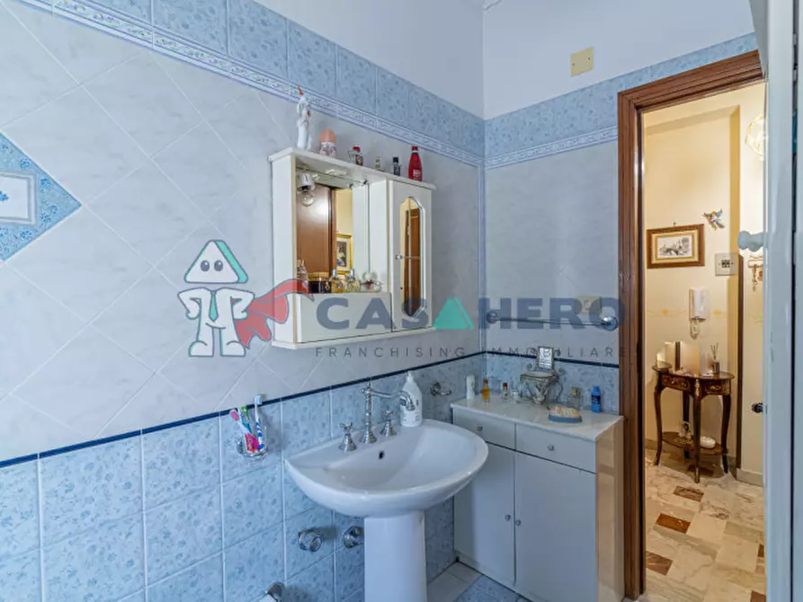 Immagine 8 di Appartamento in vendita  in Via Luca Giordano 29 a Bagheria