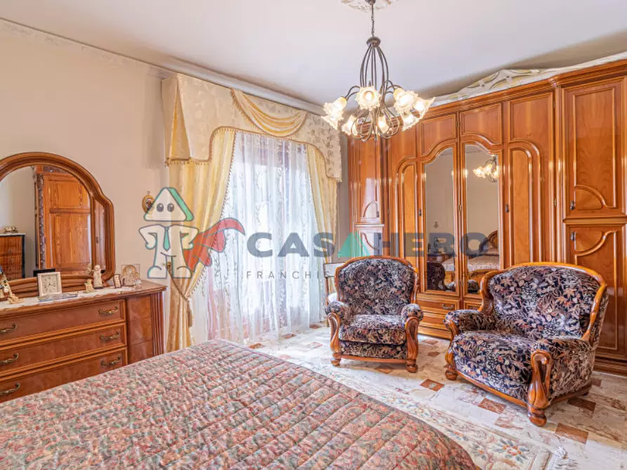 Immagine 12 di Appartamento in vendita  in Via Luca Giordano 29 a Bagheria