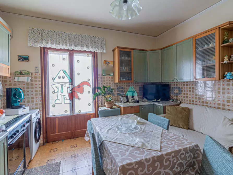 Immagine 15 di Appartamento in vendita  in Via Luca Giordano 29 a Bagheria