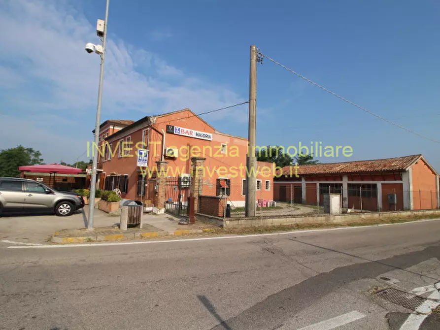 Immagine 3 di Attività commerciale in vendita  in Via 25 Aprile 1 a Rosolina