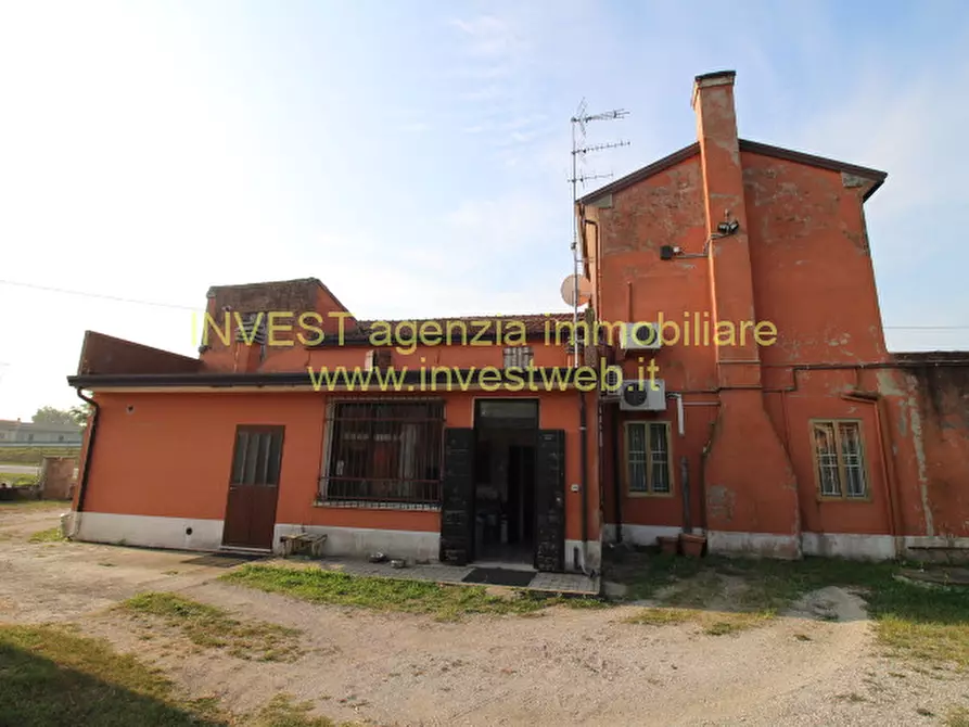 Immagine 7 di Attività commerciale in vendita  in Via 25 Aprile 1 a Rosolina