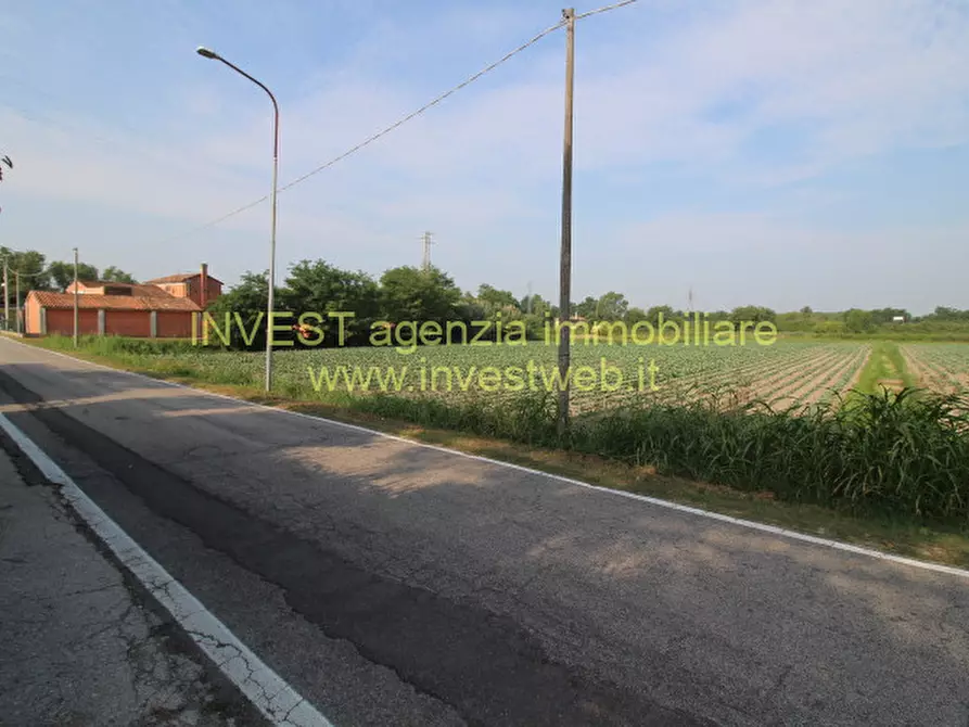 Immagine 18 di Attività commerciale in vendita  in Via 25 Aprile 1 a Rosolina