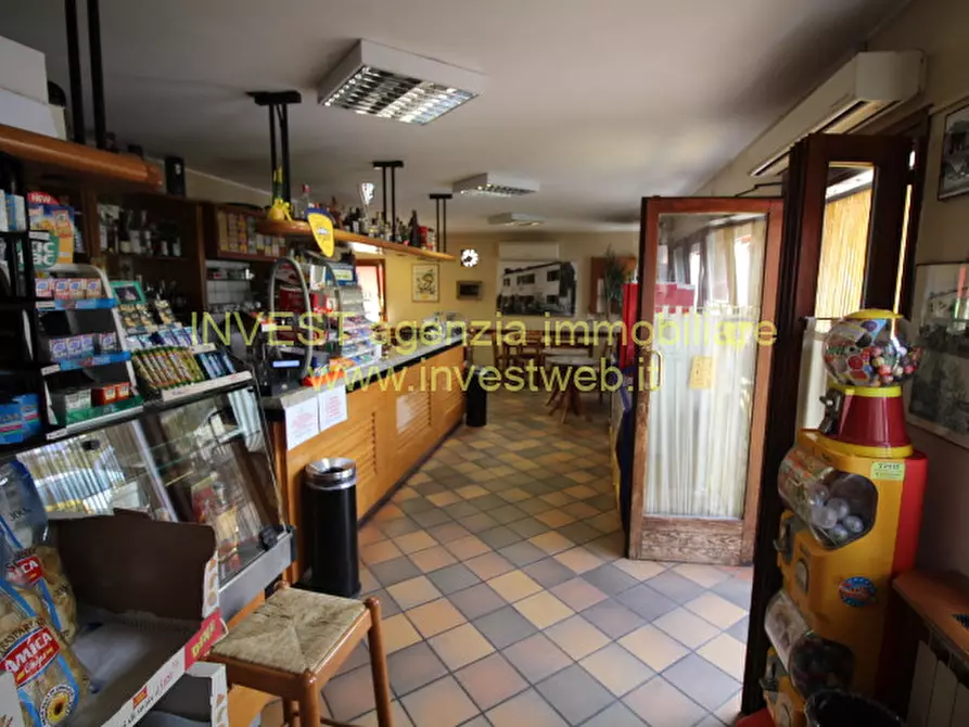 Immagine 21 di Attività commerciale in vendita  in Via 25 Aprile 1 a Rosolina