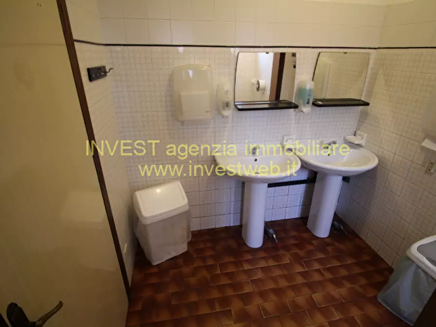 Immagine 27 di Attività commerciale in vendita  in Via 25 Aprile 1 a Rosolina