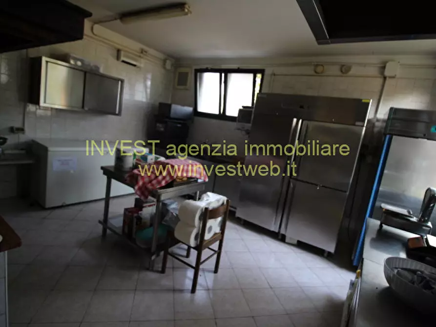 Immagine 37 di Attività commerciale in vendita  in Via 25 Aprile 1 a Rosolina