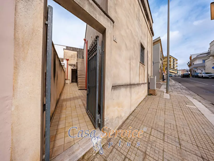 Immagine 29 di Casa indipendente in vendita  in Via Solferino a Casarano