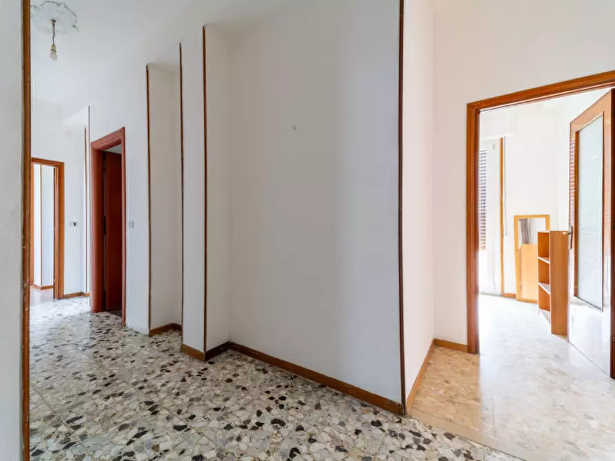 Immagine 18 di Appartamento in vendita  in Via Venezia 60 a Parma