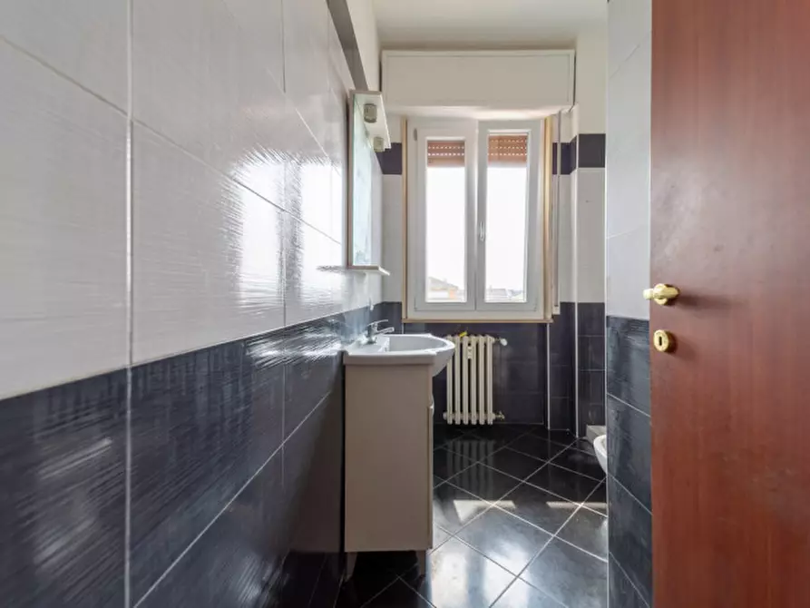 Immagine 26 di Appartamento in vendita  in Via Venezia 60 a Parma