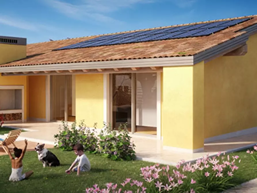 Immagine 3 di Villa in vendita  in PIAZZA SAN GREGORIO a Veronella