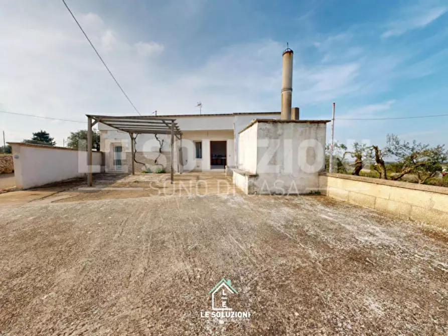 Immagine 4 di Villa in vendita  in strada pozzo a Conversano