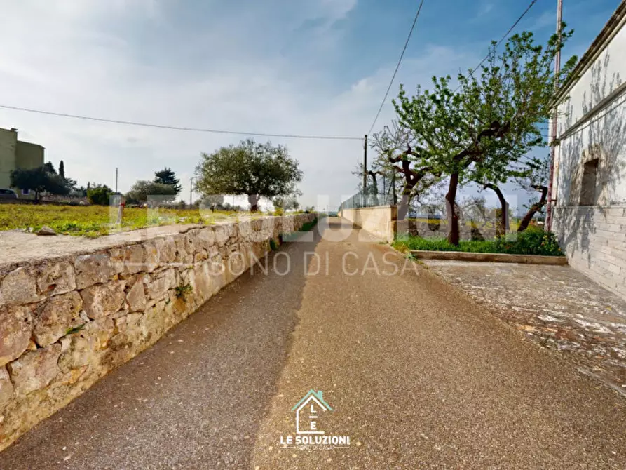 Immagine 18 di Villa in vendita  in strada pozzo a Conversano