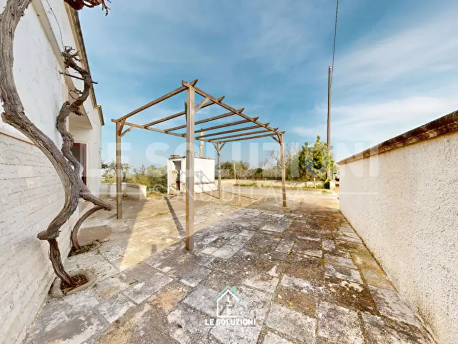 Immagine 23 di Villa in vendita  in strada pozzo a Conversano