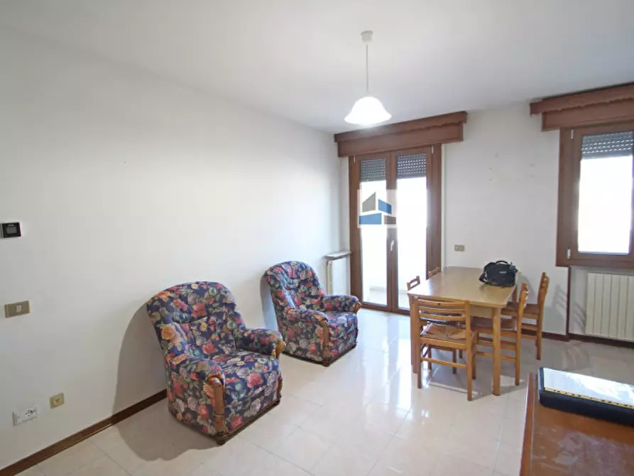 Immagine 2 di Appartamento in vendita  in Piazzetta Vighizzolo a Camponogara