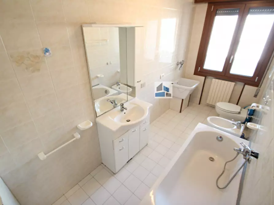 Immagine 8 di Appartamento in vendita  in Piazzetta Vighizzolo a Camponogara