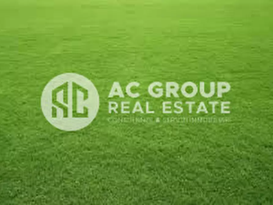 Immagine 1 di Terreno in vendita  a Gerenzano