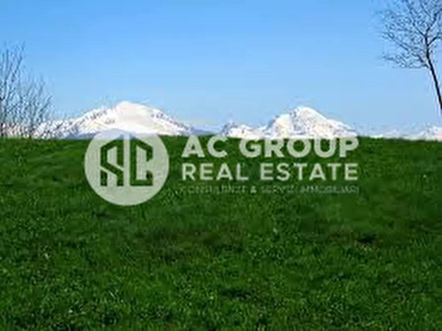 Immagine 4 di Terreno in vendita  a Gerenzano