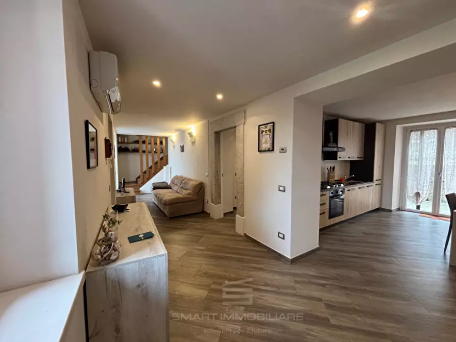 Immagine 2 di Appartamento in vendita  in via piave a Serle