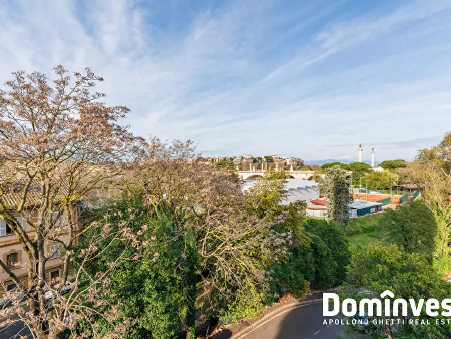 Immagine 25 di Appartamento in vendita  in Lungotevere Flaminio a Roma