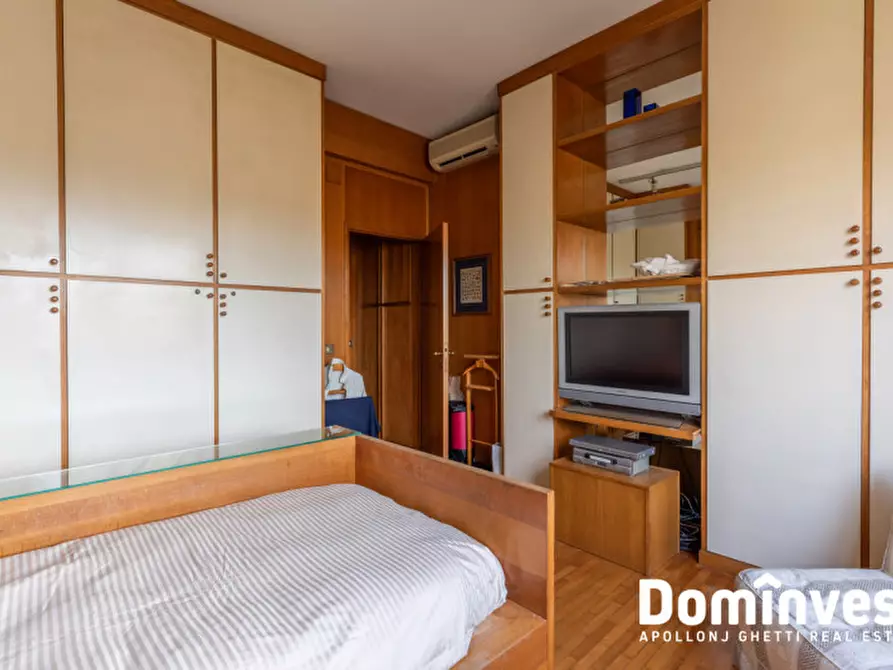 Immagine 30 di Appartamento in vendita  in Lungotevere Flaminio a Roma