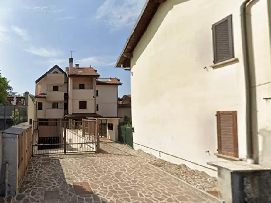 Immagine 1 di Garage in vendita  in via della fortuna 15 a Monza