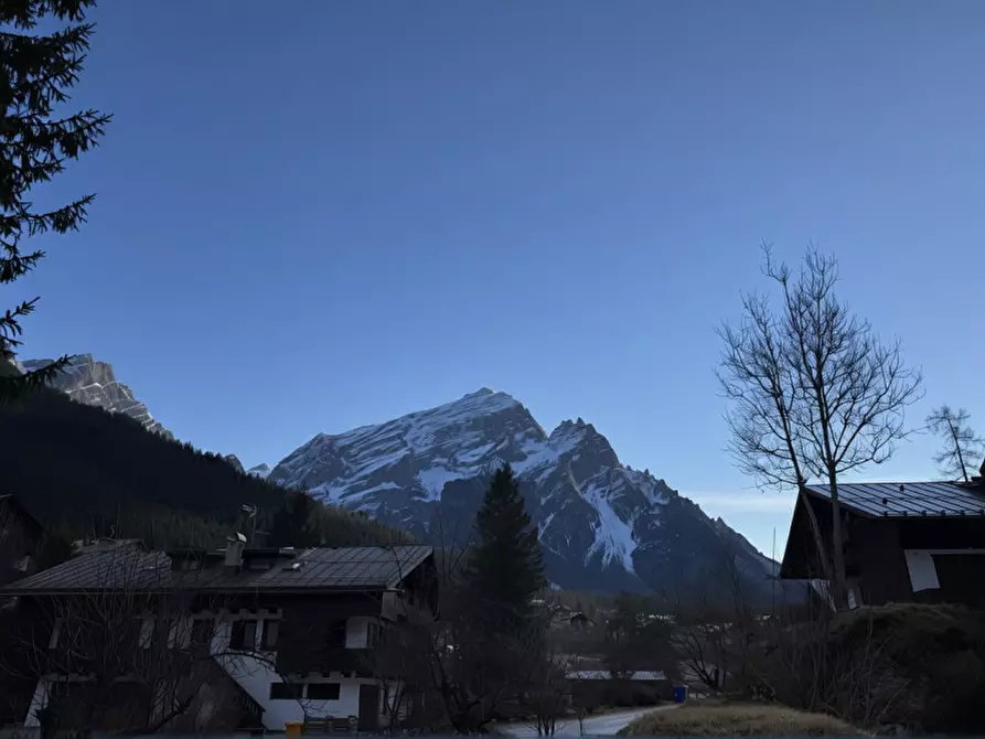 Immagine 3 di Villa in vendita  in Via Mosigo a San Vito Di Cadore