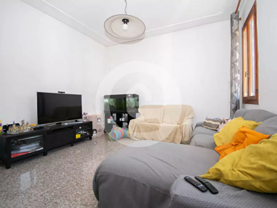 Immagine 8 di Casa indipendente in vendita  a Santa Giustina In Colle