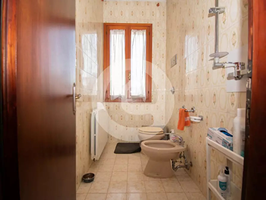 Immagine 10 di Casa indipendente in vendita  a Santa Giustina In Colle